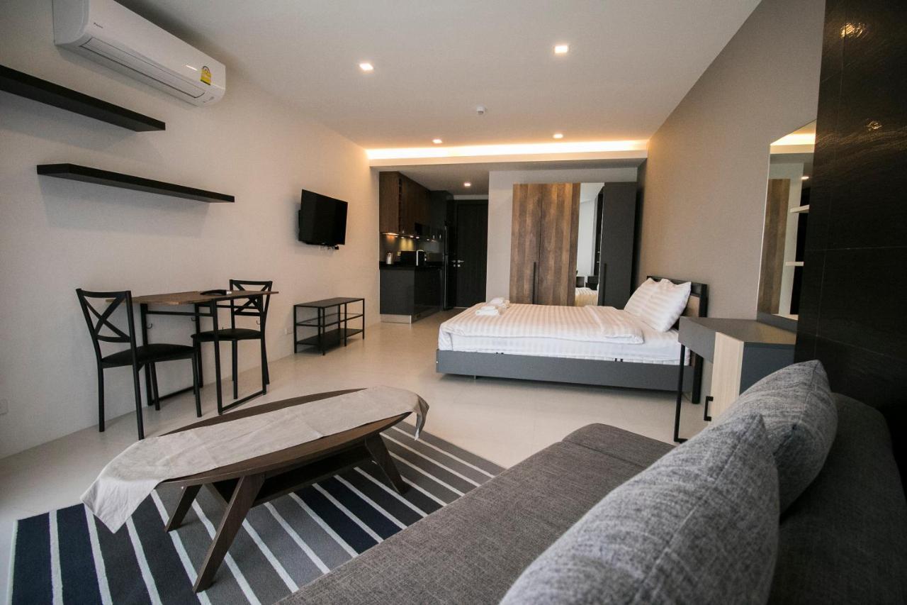 Escape Condominiums Beachfront Suites - Mae Phim Rayong Exterior foto