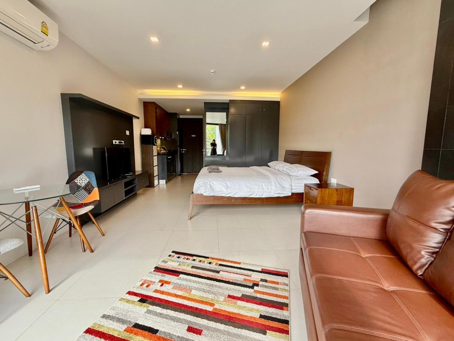 Escape Condominiums Beachfront Suites - Mae Phim Rayong Exterior foto
